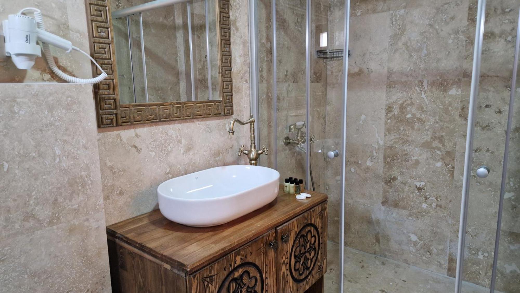 Hotel Elite Rose Cappadocia Uchisar Exterior foto
