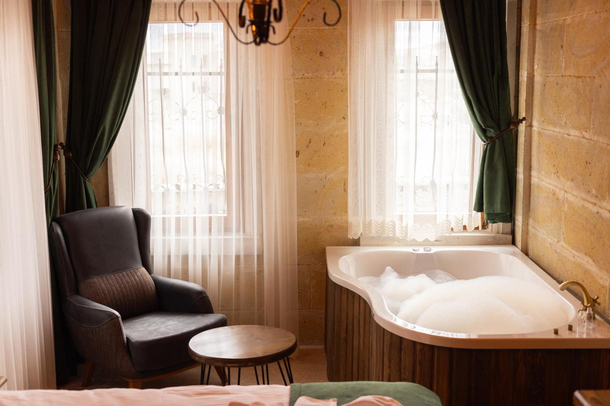 Hotel Elite Rose Cappadocia Uchisar Exterior foto
